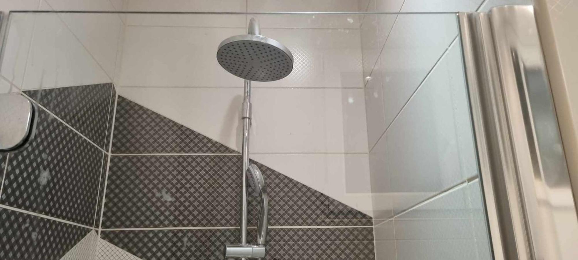 T & E Apartment Budapest Eksteriør bilde